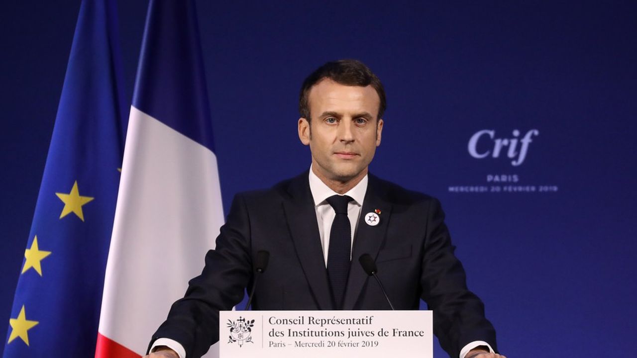 Macron promet des actes pour lutter contre l'antisémitisme | Les Echos