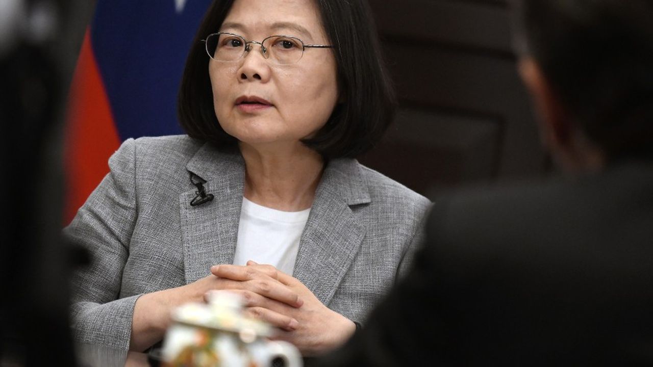 Tsai Ing-wen, la présidente de Taïwan, a une nouvelle fois dénoncé la menace que fait peser Pékin sur l'indépendance de l'île. Une semaine après le passage par le détroit de Taïwan de navires de guerre américains.