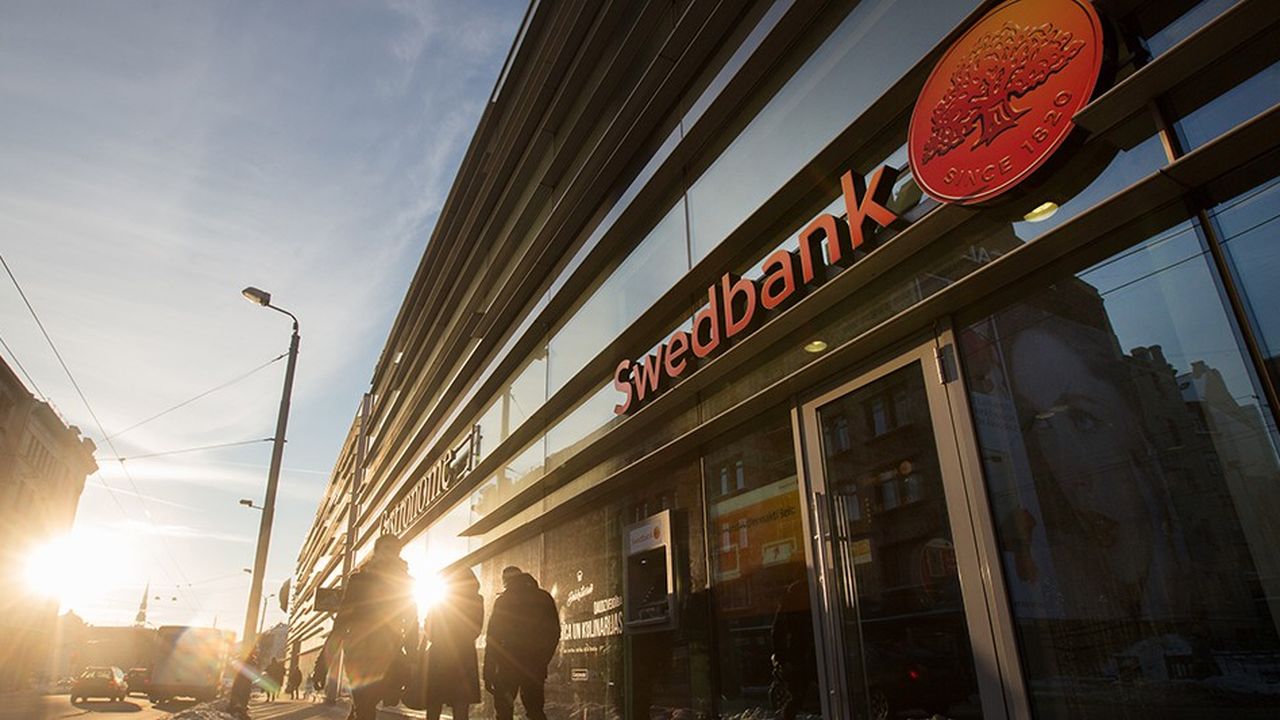 Ces derniers mois, de grandes banques européennes comme la Swedbank sont l'objet d'enquêtes dans le cadre de procédures contre le blanchiment d'argent sale.