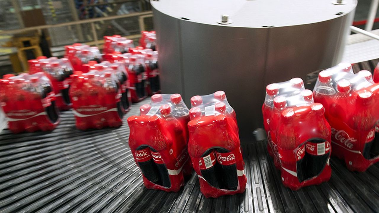 Chaque minute, 200.000 bouteilles en plastique sont mises sur le marché par Coca-Cola