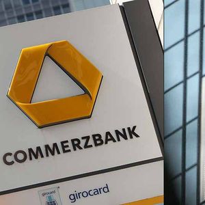Deutsche Bank et Commerzbank ont officialisé dimanche leurs discussions sur un projet de fusion.