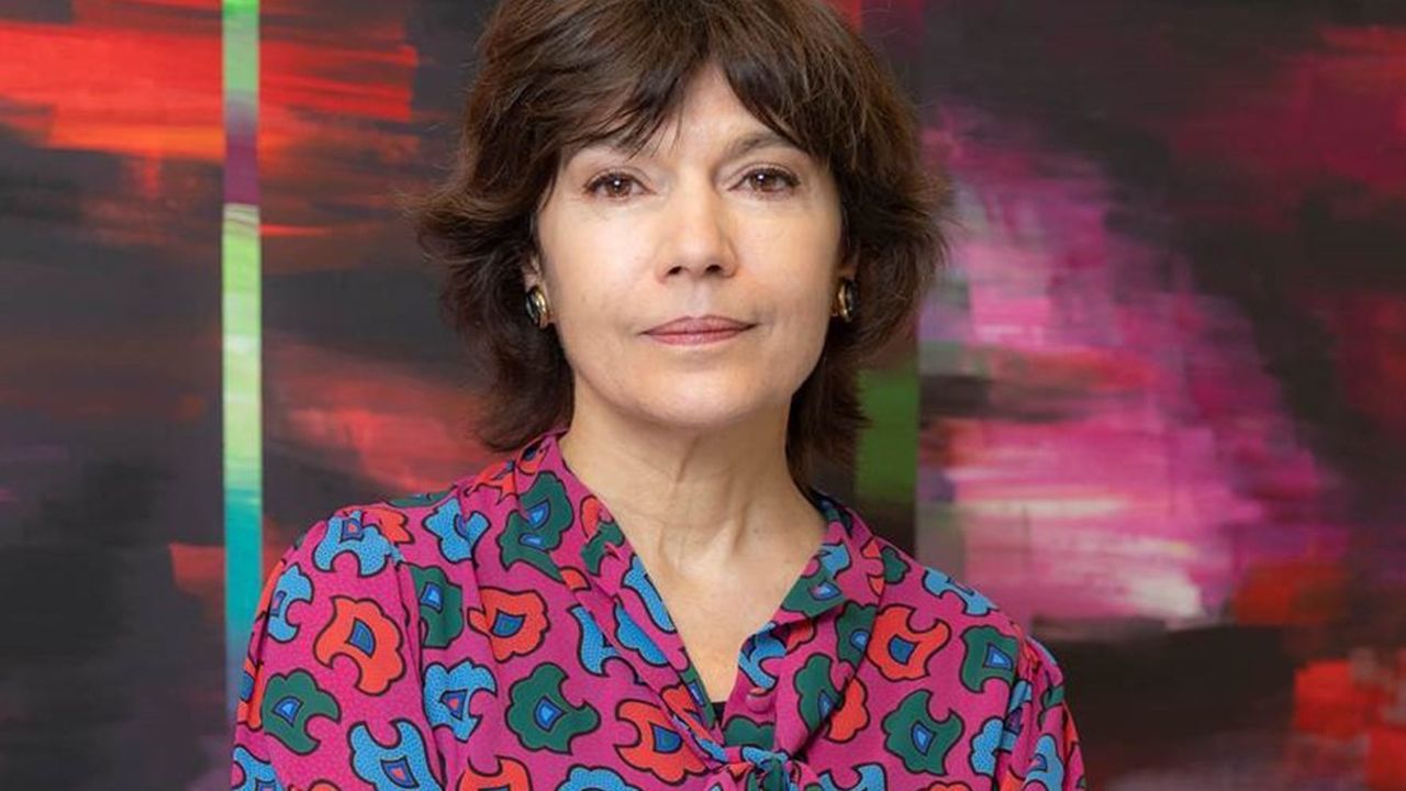 La galeriste Nathalie Obadia enseigne à Sciences Po Paris et vient de publier « Géopolitique de l'art contemporain » aux éditions Cavalier Bleu.