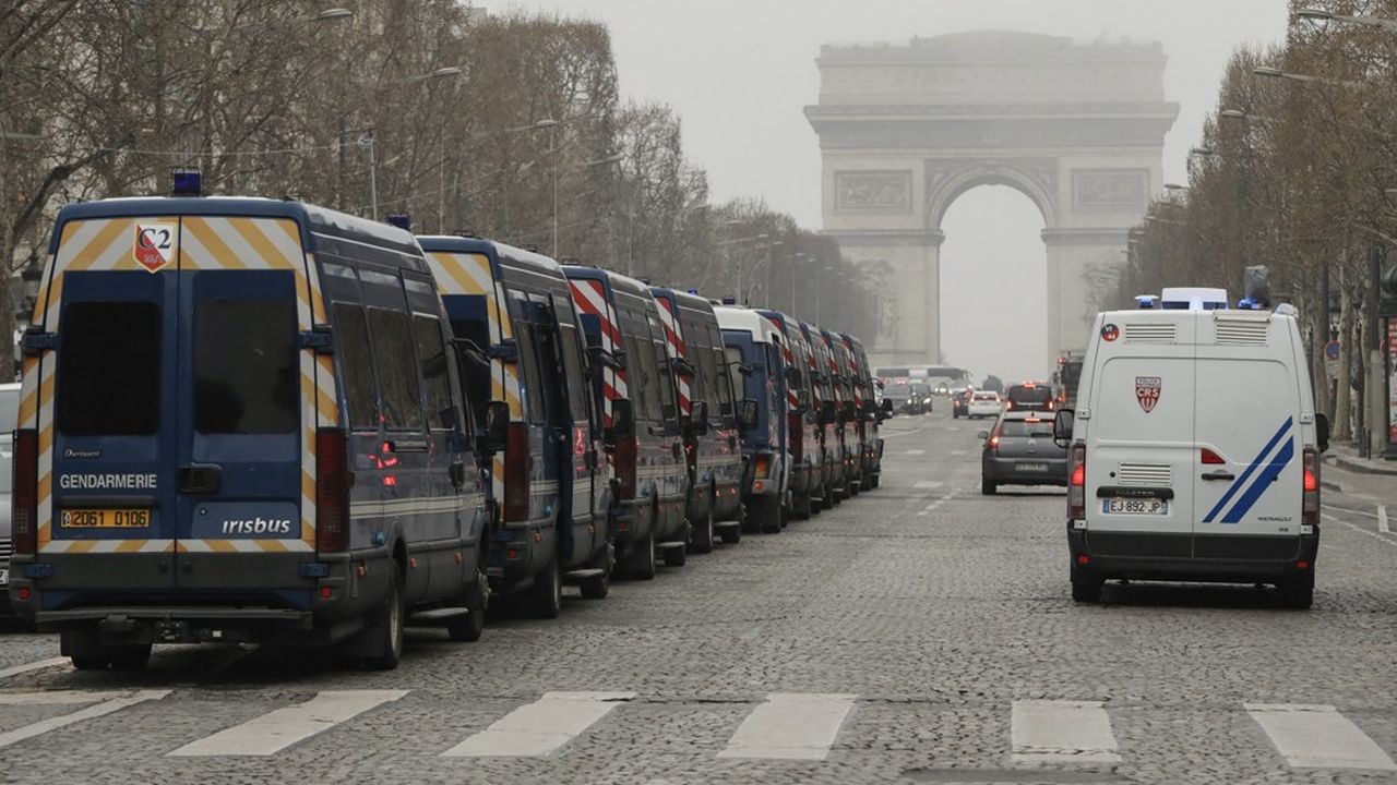 Au total, près de 6.000 membres des forces de l'ordre seront engagés à Paris, selon la préfecture de police.
