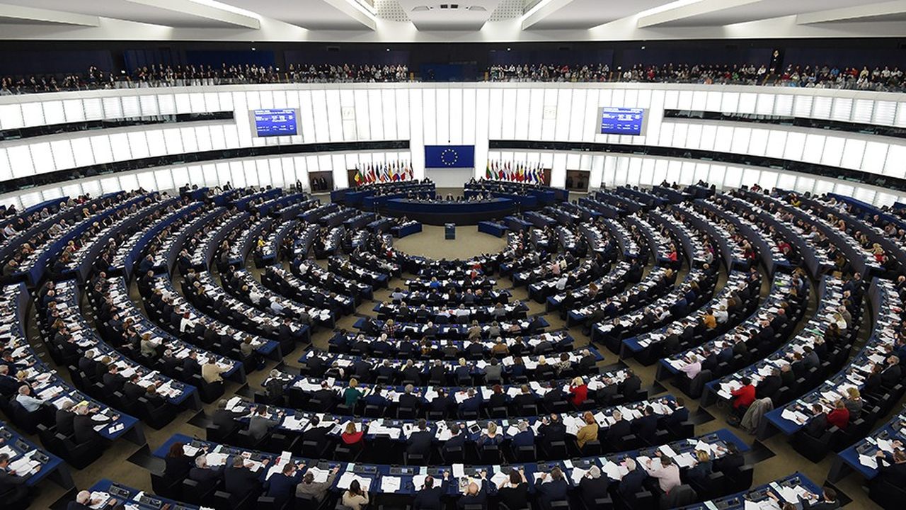 Les députés européens se prononceront mardi sur la version finale d'une directive réformant le droit d'auteur à l'aune du numérique.