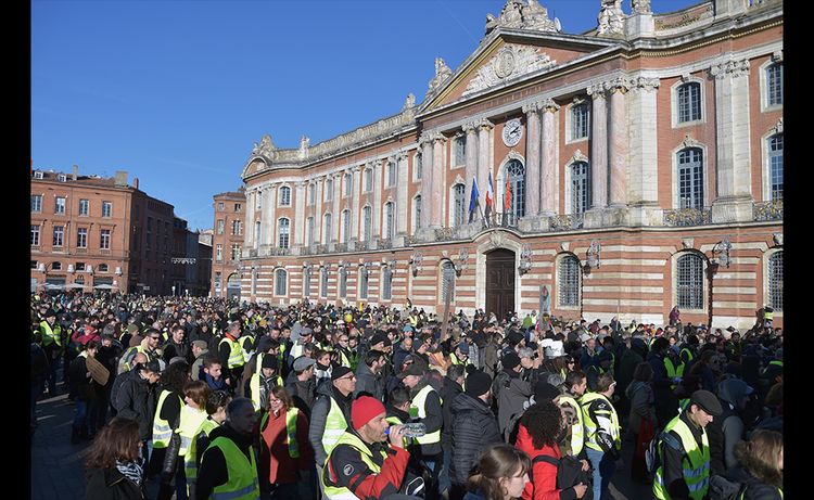 2.000 personnes dans les rues de Toulouse
