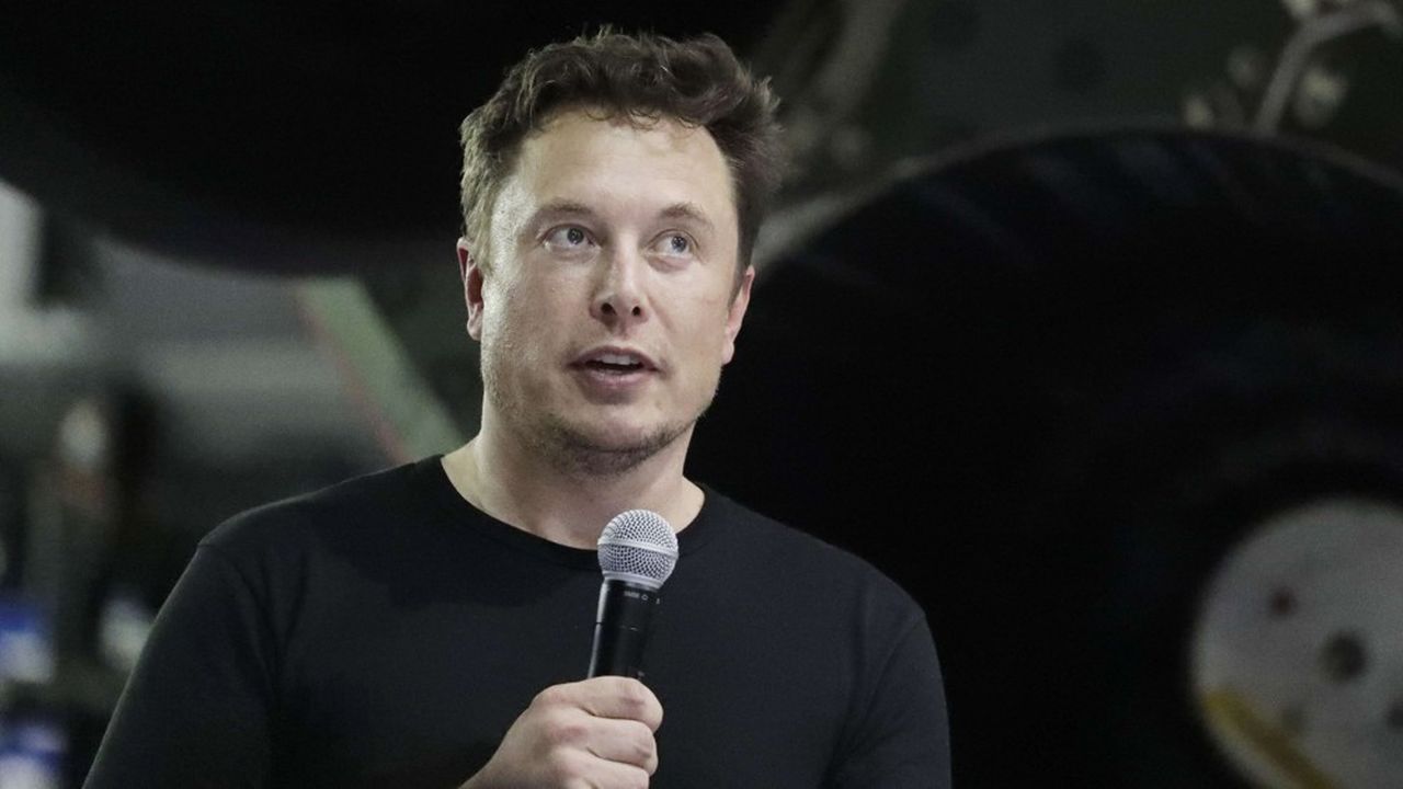 Dans sa communication, Elon Musk, le fondateur de Tesla, fanfaronne, clive et hystérise.