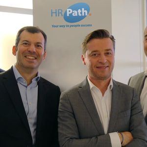 De gauche à droite : François-Xavier Mauron et Alexandre Le Bourgeois, directeurs associés d'Andera Partners, Cyril Courtin et François Boulet, associés fondateurs de HR Path.