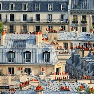 Les loyers parisiens ont, selon Clameur, encore grimpé de  2,5 % l'an dernier, pour s'établir à 26,2 euros le mètre carré.
