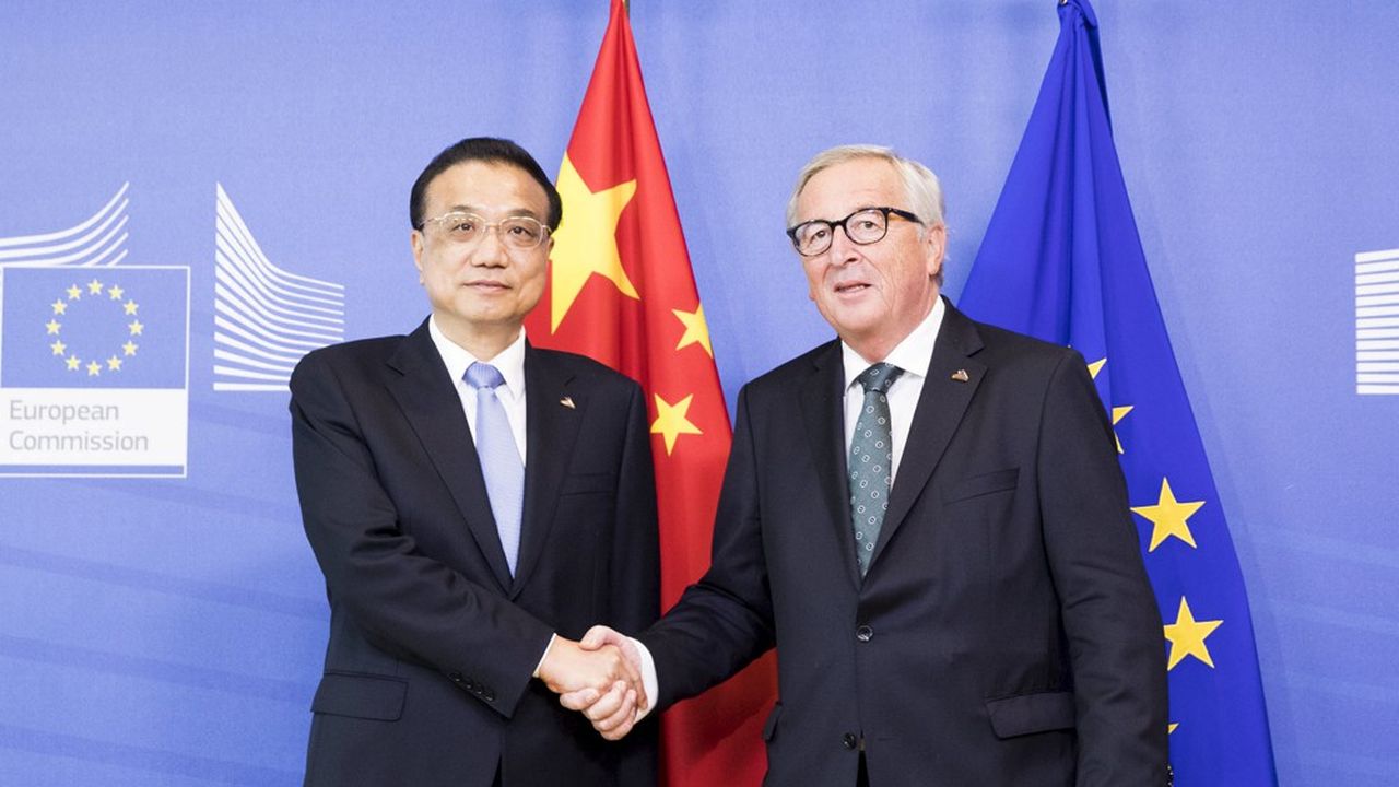 Le Premier ministre chinois, Li Keqiang, lors d'une précédente rencontre avec Jean-Claude Juncker, le président de la Commission européenne.