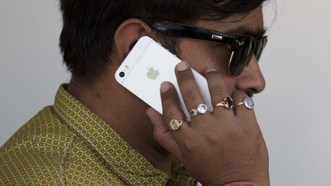 En Inde, Apple a vendu en 2018 seulement 1,7 million de téléphones sur un marché, le deuxième au monde, qui a écoulé plus de 142 millions d'unités, selon IDC.