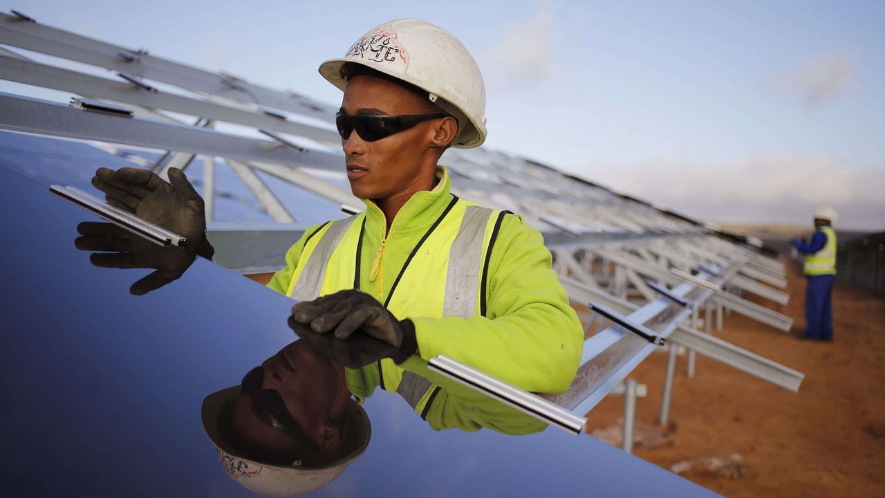 Énergie solaire : fardeau ou miracle pour l'économie africaine ?