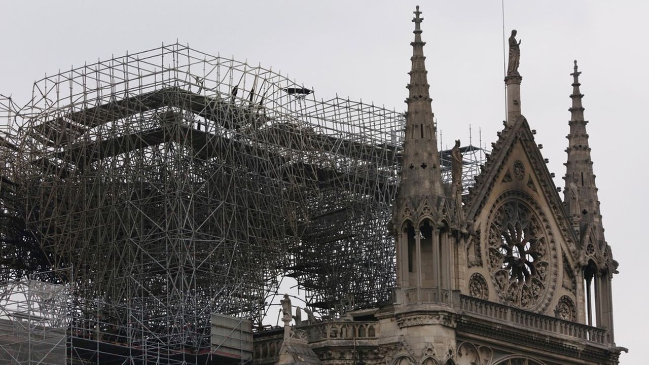 Notre-Dame de Paris le 16 avril 2019 après l'incendie.