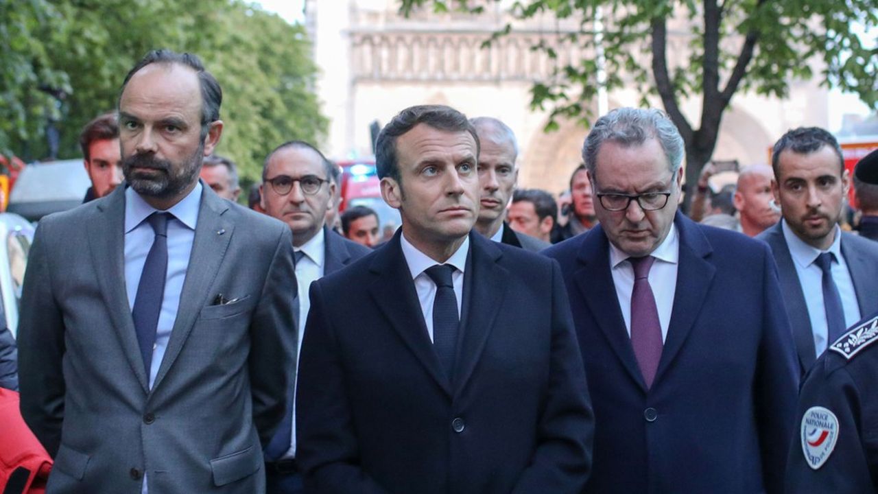 Emmanuel Macron veut aller vite pour la reconstruction de Notre-Dame et mise sur cinq ans.