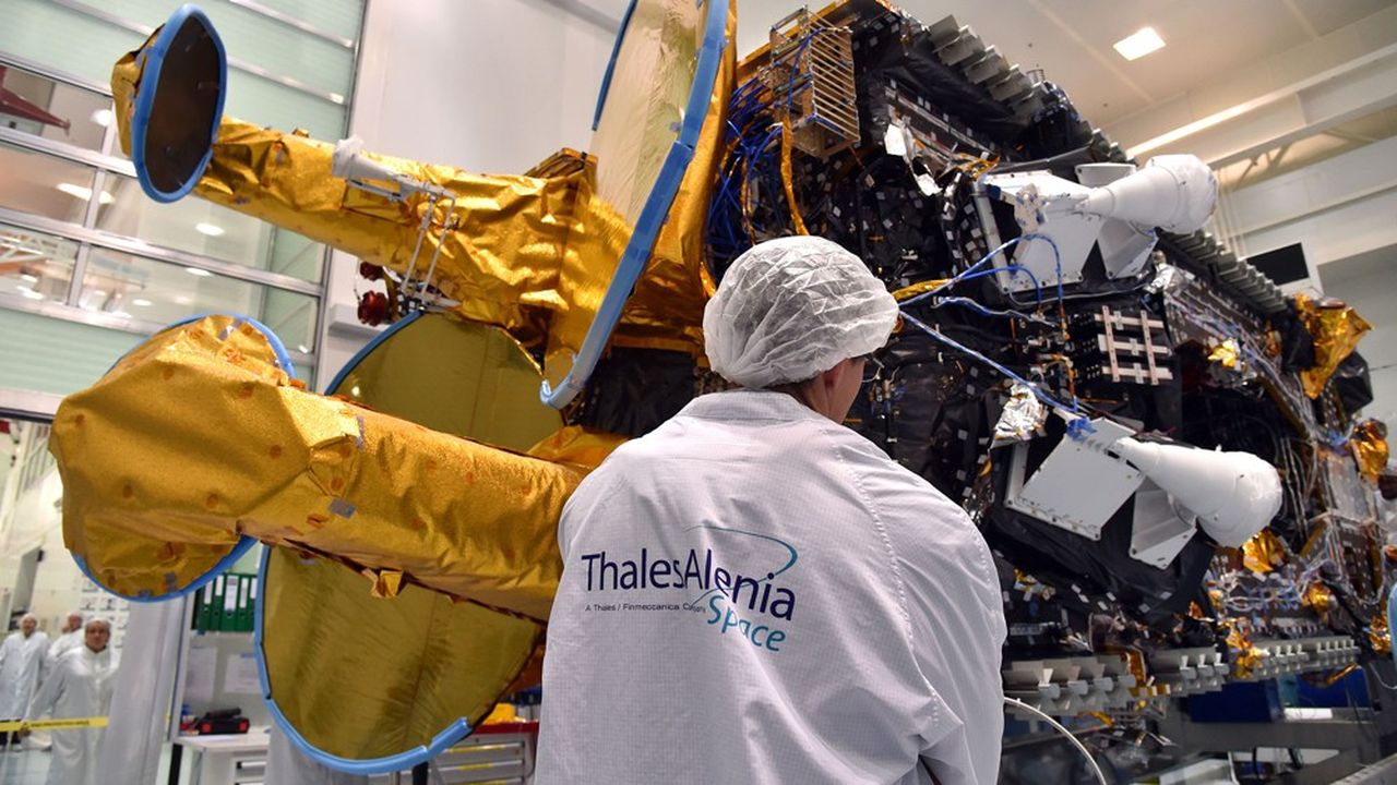 Un satellite fabriqué par Thales Alenia Space pour Eutelsat.