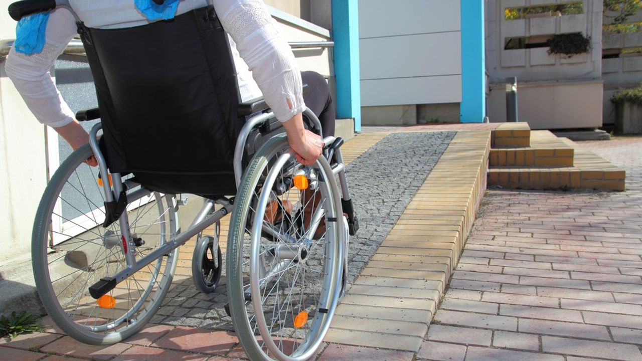 Pour baisser le prix des logements neufs, la loi Elan a supprimé l'obligation que 100 % des logements soient adaptés aux handicapés en fauteuils roulants