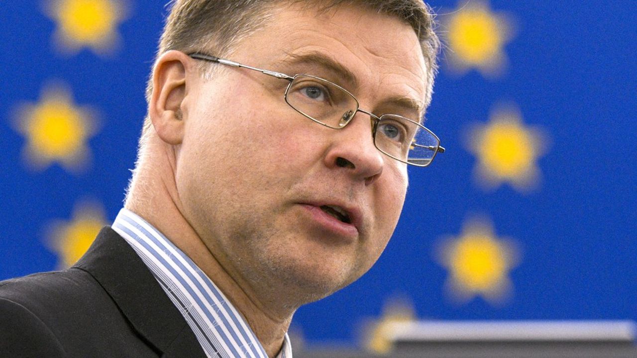 'La Commission a proposé un renforcement accru des pouvoirs de l'ABE en matière de lutte contre le blanchiment d'argent, mais pour être efficace, cela nécessite une transformation de la manière dont les décisions sont prises au sein de l'ABE', insiste le commissaire Valdis Dombrovskis.
