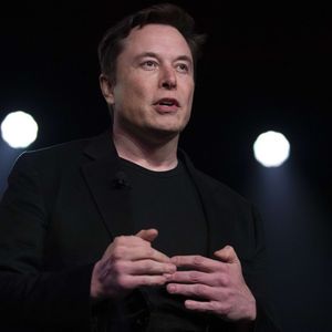 Elon Musk recherche des fonds pour la 32ème fois de l'histoire de Tesla, commencée en 2003.