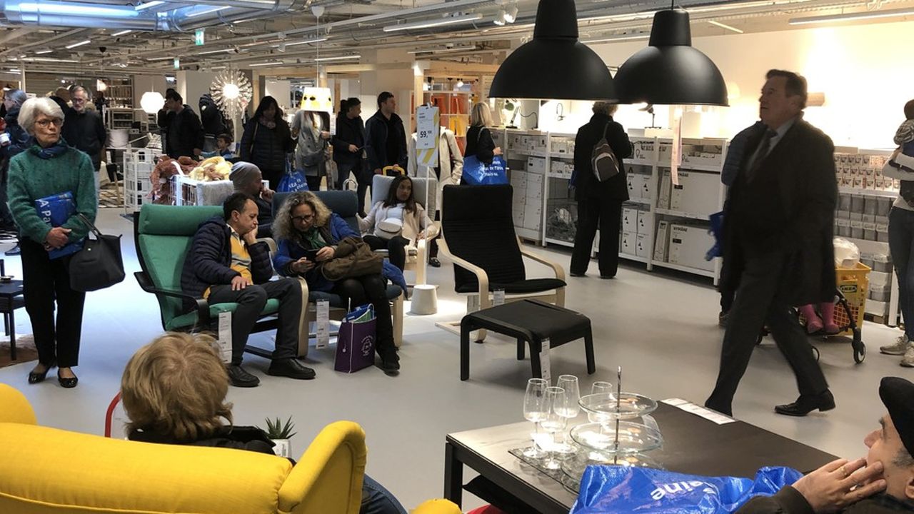 Vendredi, quelque 8.000 clients privilégiés détenteurs de la carte Ikea Family ont été invités à découvrir en avant-première le magasin Ikea de la Madeleine, en plein coeur de Paris