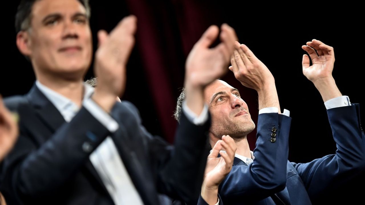 Raphaël Glucksmann (ici avec le patron du PS Olivier Faure) rêve d'une « grande remontada ».