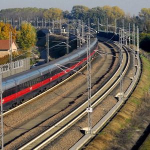 Dans son plan stratégique, Ferrovie dello Stato prévoit d'investir 12 milliards d'euros dans son matériel roulant en portant son effort cette fois non plus sur la grande vitesse mais sur les trains régionaux.