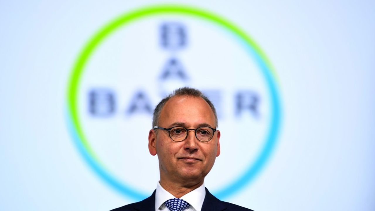 Les investisseurs de Bayer, le groupe piloté par Werner Baumann (photo), s'alarment de la chute de près de 40 % du cours de Bourse depuis le rachat de Monsanto.