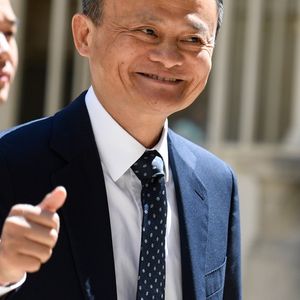 Avec 44 autres entreprises high-tech, Alibaba (fondé par Jack Ma) promet que son équipe de direction intégrera au moins 30 % de femmes en 2022. (Photo by Bertrand GUAY/AFP)