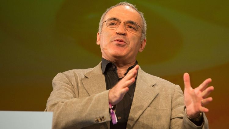 Gary Kasparov, ancien champion d'échecs, ambassadeur de la firme de cybersécurité Avast