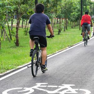 A la veille des JO de 2024, le département compte améliorer son image en développant la pratique du vélo.