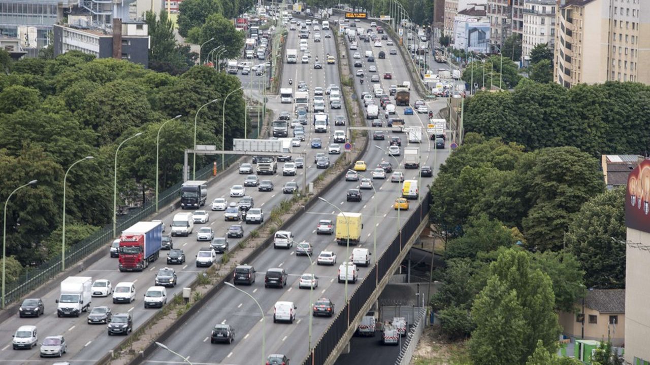 Plusieurs villes dans le monde comme Séoul ou Lyon ont déjà déclassé leurs autoroutes urbaines en boulevard.