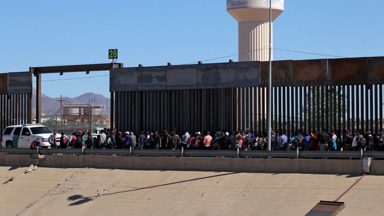 En mai, près de 133.000 migrants ont été interpellés à la frontière américano-mexicaine, en hausse de 34 % sur un mois