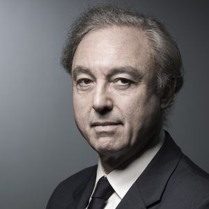Entré très tôt en campagne électorale, Bernard Spitz, l'actuel président de la Fédération française de l'assurance, brigue un nouveau mandat de trois ans.