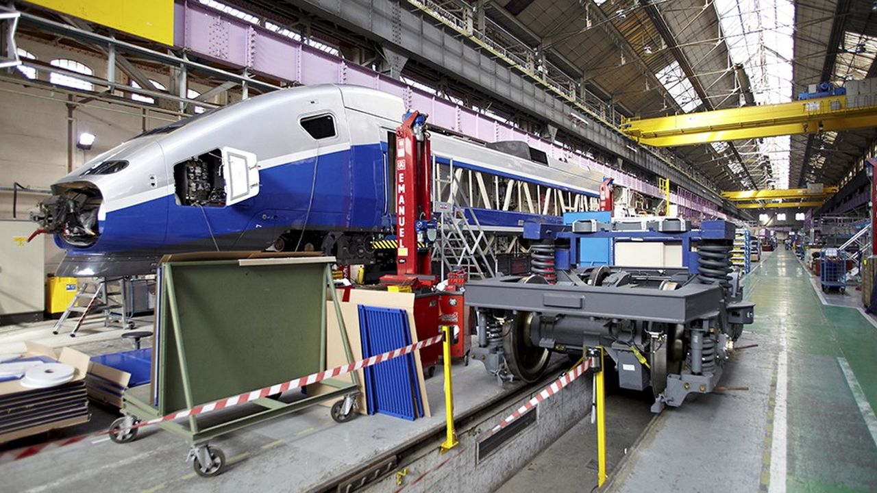 Ligne de fabrication de TGV.