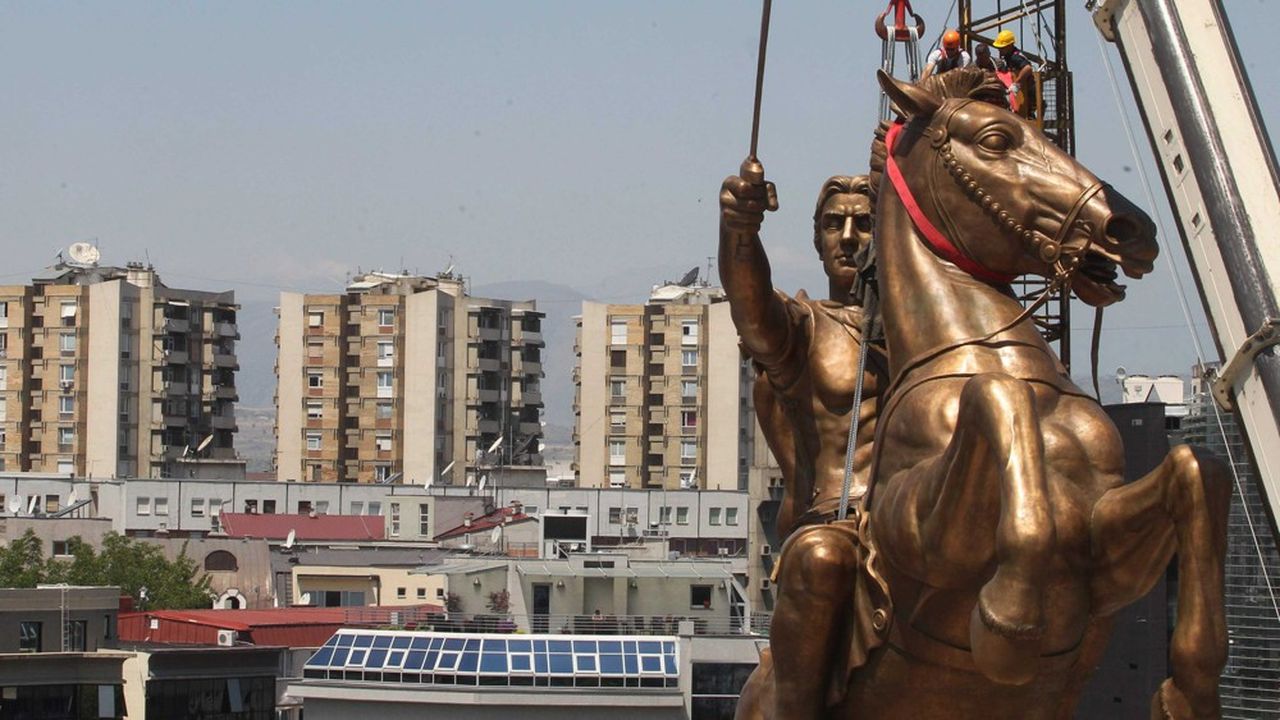 La Macédoine du nord a réglé sa « querelle du nom » avec la Grèce, quoique se réclamant de l'héritage d'Alexandre le Grand, ici en statue.