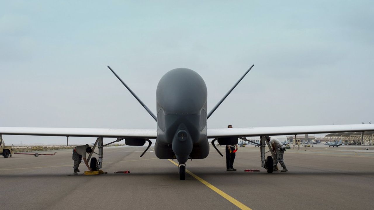 Selon Téhéran, le drone américain abattu serait un Global Hawk, un appareil qui peut voler jusqu'à 18 km d'altitude pendant 36 heures.