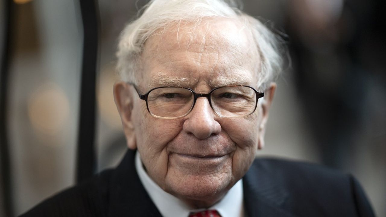 Warren Buffett, CEO de Berkshire Hathaway, est la troisième plus grosse fortune mondiale avec 82,5 milliards de dollars, mais également l'un des plus généreux philanthropes au monde.