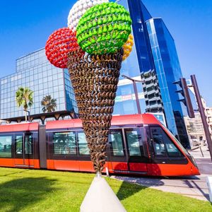 La ligne 2 du tramway, qui relie Eco-Vallée au coeur de la ville, a été inaugurée le 28 juin.