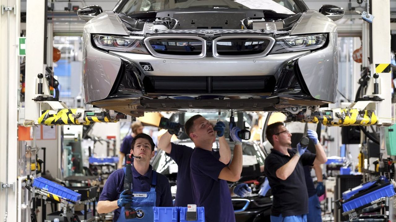 L'industrie automobile a enregistré des baisses de commandes en mai, tant en Allemagne qu'à l'étranger (-1,6 % et -5,0 %, respectivement), précise le ministère de l'Economie.