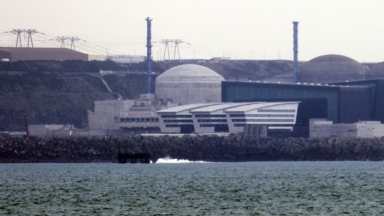 L'Autorité de sûreté nucléaire a demandé le 20 juin à EDF de réparer huit soudures difficilement accessibles sur l'EPR de Flamanville (Manche), occasionnant de nouveaux retards.