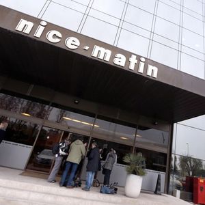 Nice-Matin est détenu à 66 % par ses salariés réunis en coopérative.