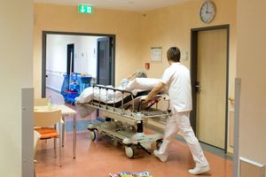 Selon la « FAZ », des experts jugent qu'une hospitalisation sur quatre est inutile outre-Rhin, ce qui correspond à 5 millions de patients par an.