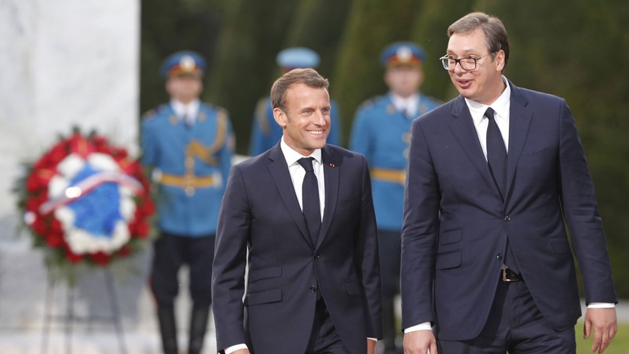 Le président serbe, Aleksandar Vucic, et son homologue français, Emmanuel Macron, ont inauguré le monument de la gratitude à la France commémorant l'engagement des deux pays lors de la première guerre mondiale. 
