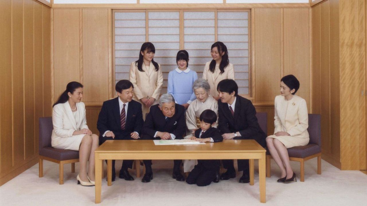 La famille impériale du Japon fait face à une pénurie d'héritiers masculins.