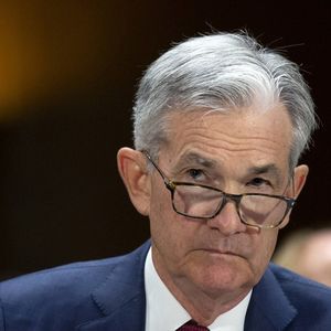 Jerome Powell se retrouve face à un tournant de la politique monétaire américaine, avant la réunion de la semaine prochaine. 