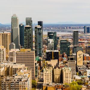 Moins chères que Vancouver et Toronto, Montréal affiche des prix encore abordables qui ne cessent de grimper.