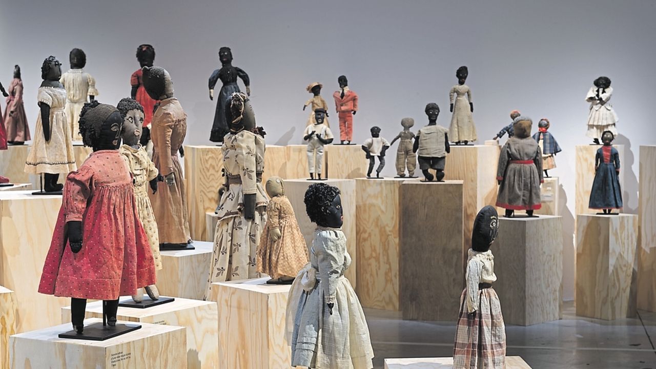 De l'esclavage aux black Barbies : un siècle et demi de poupées noires -  J'aime les poupées