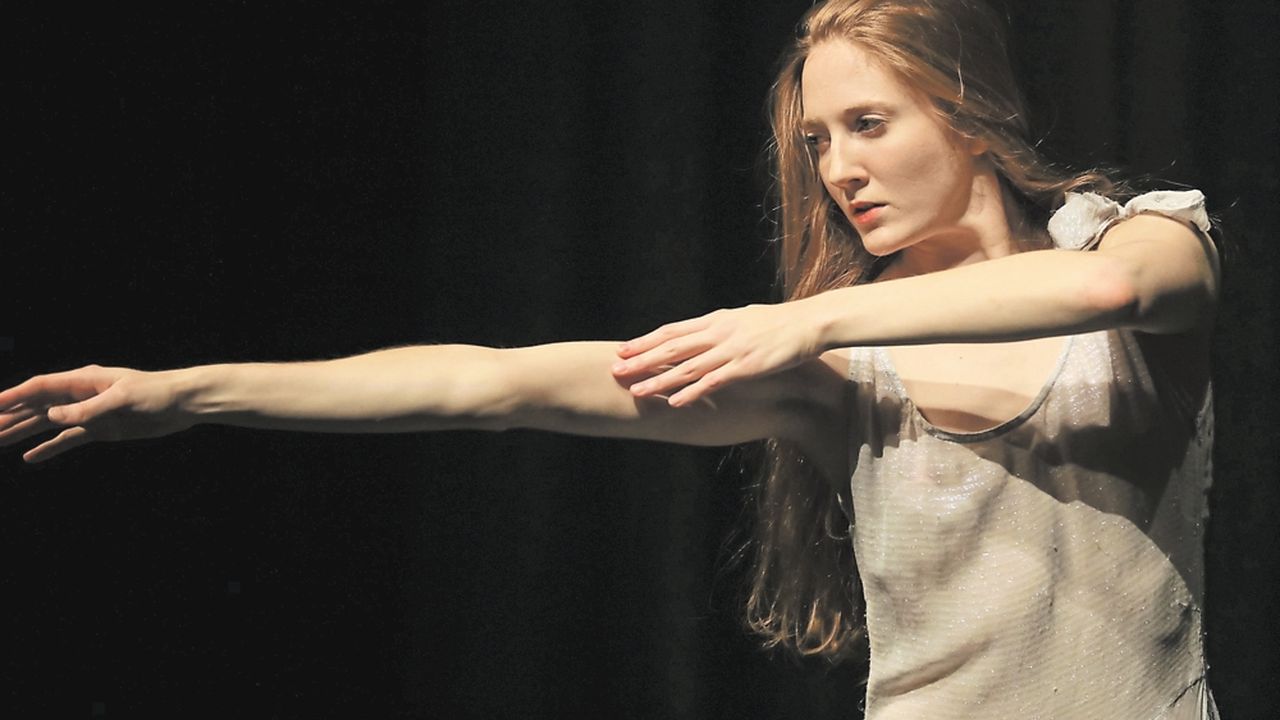 « Nefés », La Danse Voyageuse De Pina Bausch | Les Echos