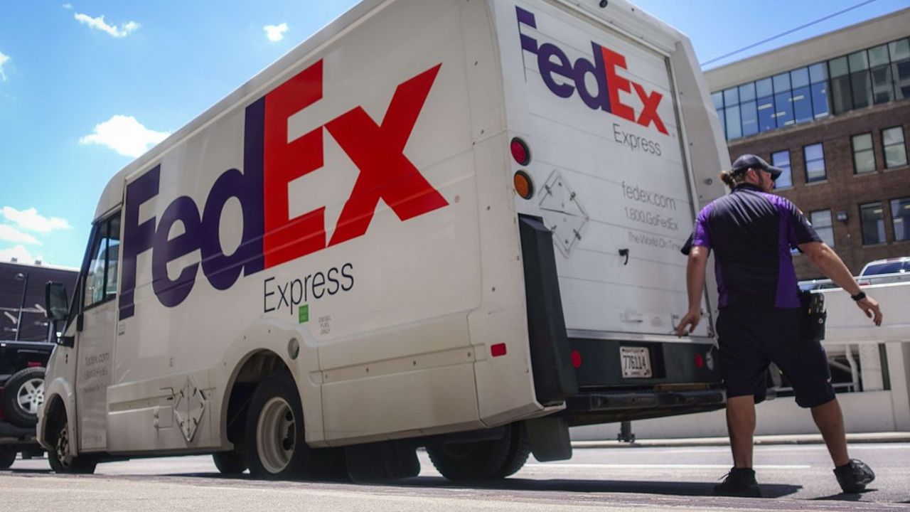 FedEx va cesser d'effectuer des livraisons terrestres pour le compte d'Amazon, aux Etats-Unis.
