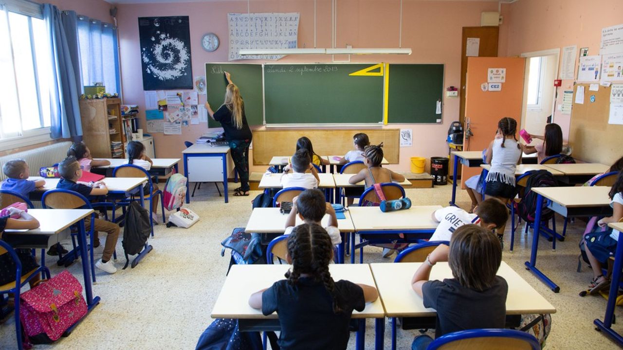 « Les salaires effectifs des enseignants sont plus élevés que la moyenne de l'OCDE », affirment les experts de cette organisation. Sauf pour les professeurs des écoles. 