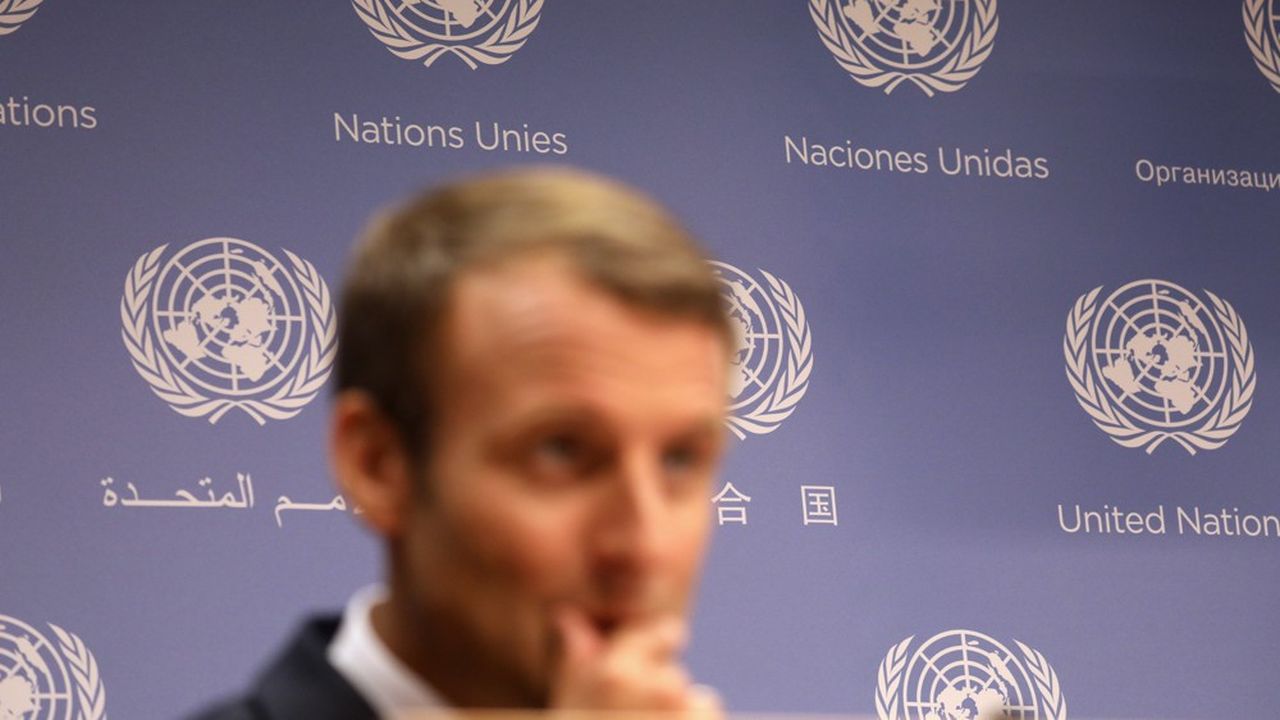 Le président Emmanuel Macron lors de sa première prestation à la tribune des Nations Unies en septembre 2017 (ici lors de la conférence de presse) avait défendu le système multilatéral. Cette année pour son troisième discours à l'ONU, il veut défendre le rôle de la France comme « puissance d'équilibre ».