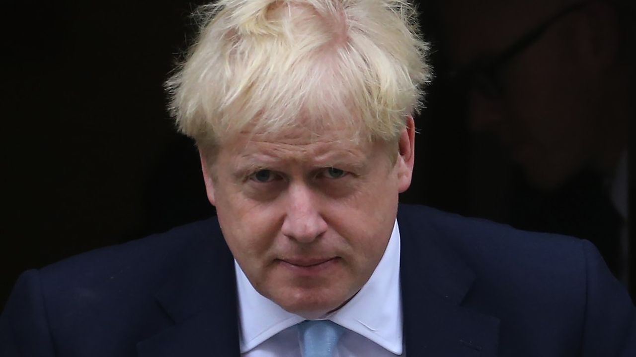 Les scénarios les plus fous circulent, à Londres, sur la manière dont le Premier ministre, Boris Johnson, pourrait tenter de contourner la loi « anti no-deal » que veut lui imposer son Parlement.